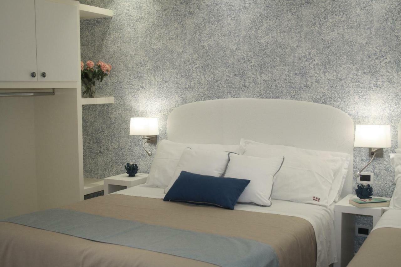 Ines Bed And Breakfast & Apartments Giardini Naxos Room photo